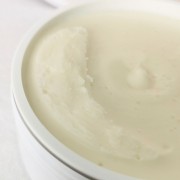 Wooden Spoon Masło do ciała od pierwszych dni życia 100 ml 2.jpg