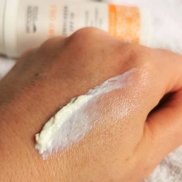 Wooden Spoon Dry Oils SPF 50 Face 50 ml u.jpg