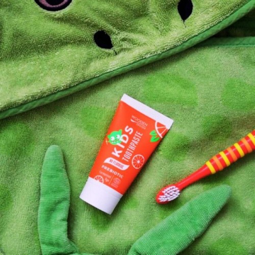 Wooden Spoon Toothpaste Kids 2.jpg