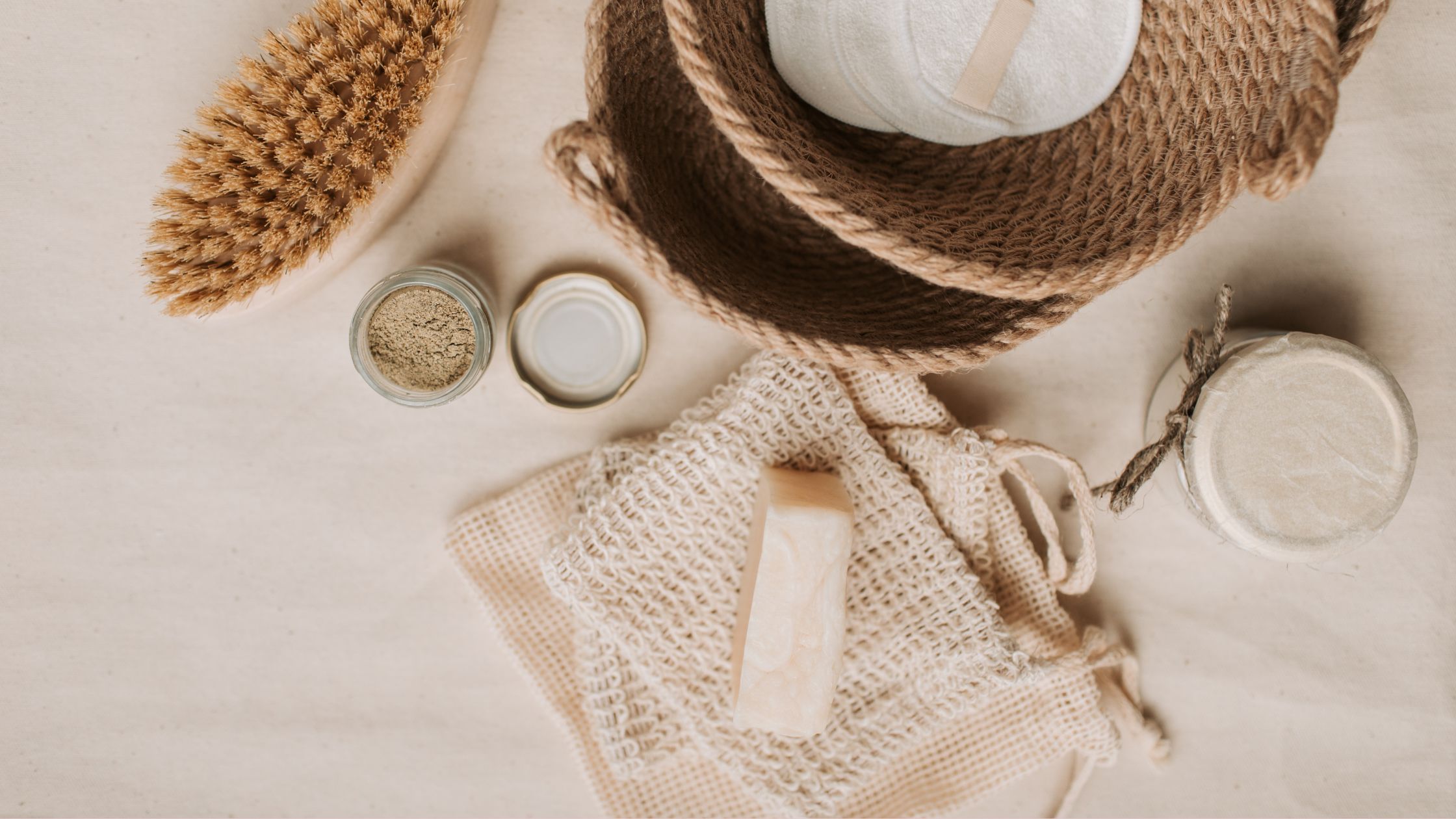 Czułość po terapii – jak pielęgnować ciało po chemioterapii, radioterapii, mastektomii